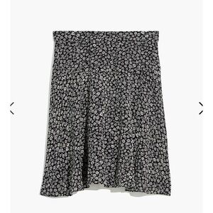 Madewell A-Line Mini Skirt in Parisian Ditsy - Size 6, Black and White Floral